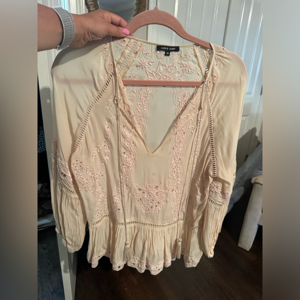 Love same lace top